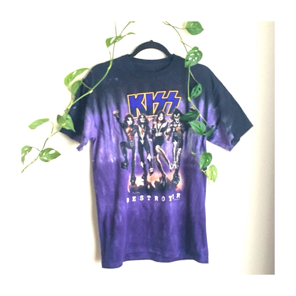 Kiss Graphic Purple Ombré T-shirt